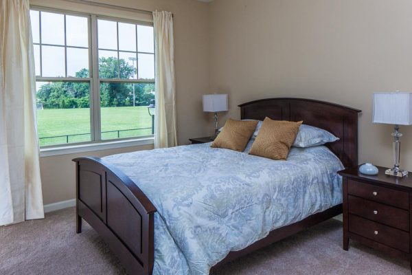 92_Burnett Ave (1 of 15) 92_Burnett Ave (1 of 15)