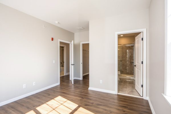 306_Bedrooom_1 Berkeley-Crossing