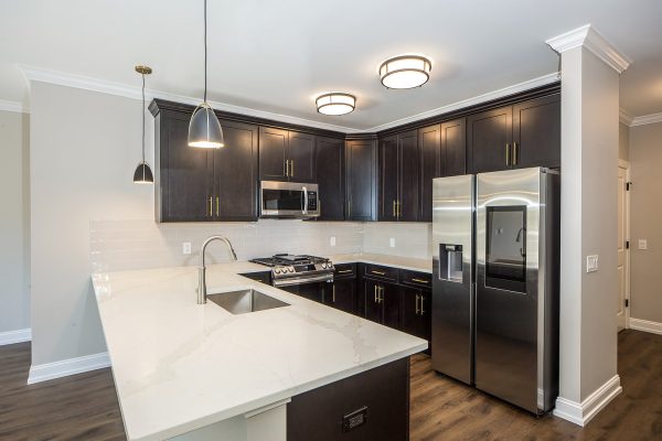 306_Kitchen_2 Berkeley-Crossing