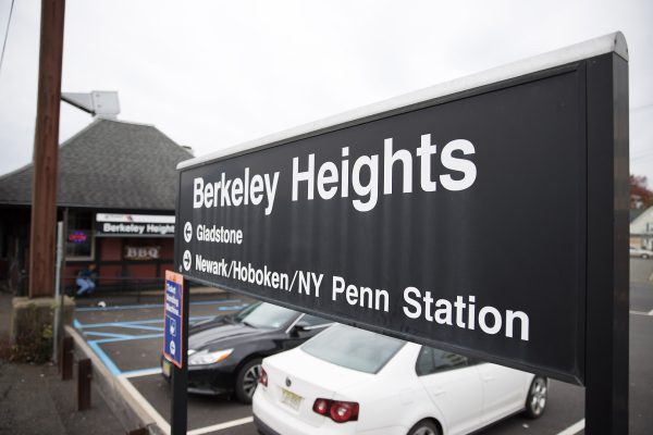 _X3_5862 Berkeley-Crossing